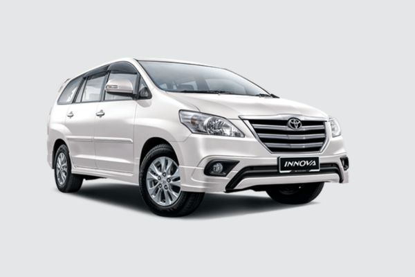 Innova Hycross